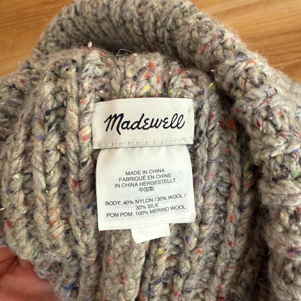 ⚡️3/$25 Madewell knit beanie. - Picture 3 of 4